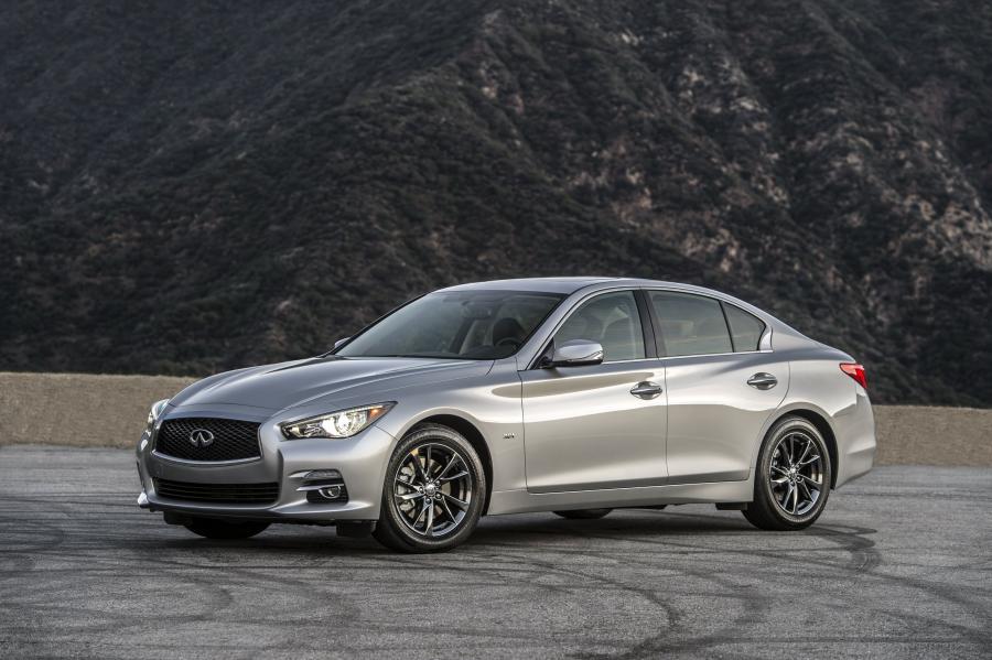  Infiniti Q50 3.0t Signature Edition 2017 года  (NA) (фото 14 из 14)